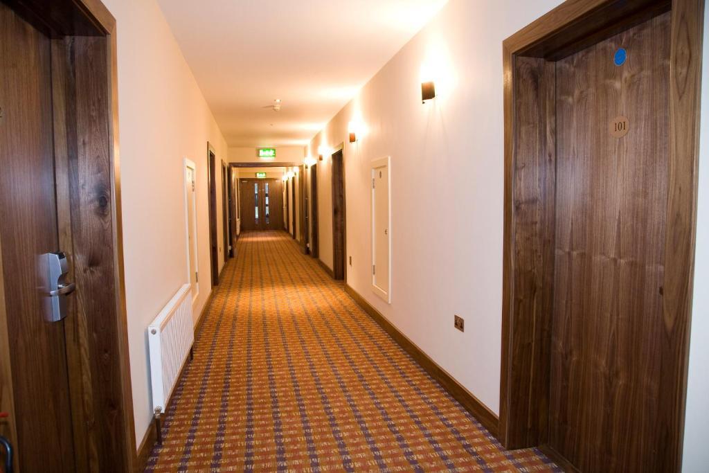 The Shirley Arms Hotel Carrickmacross Room photo